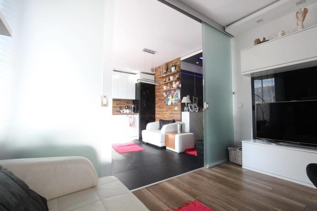 Rainbow Apartments 2 Krakow Dış mekan fotoğraf